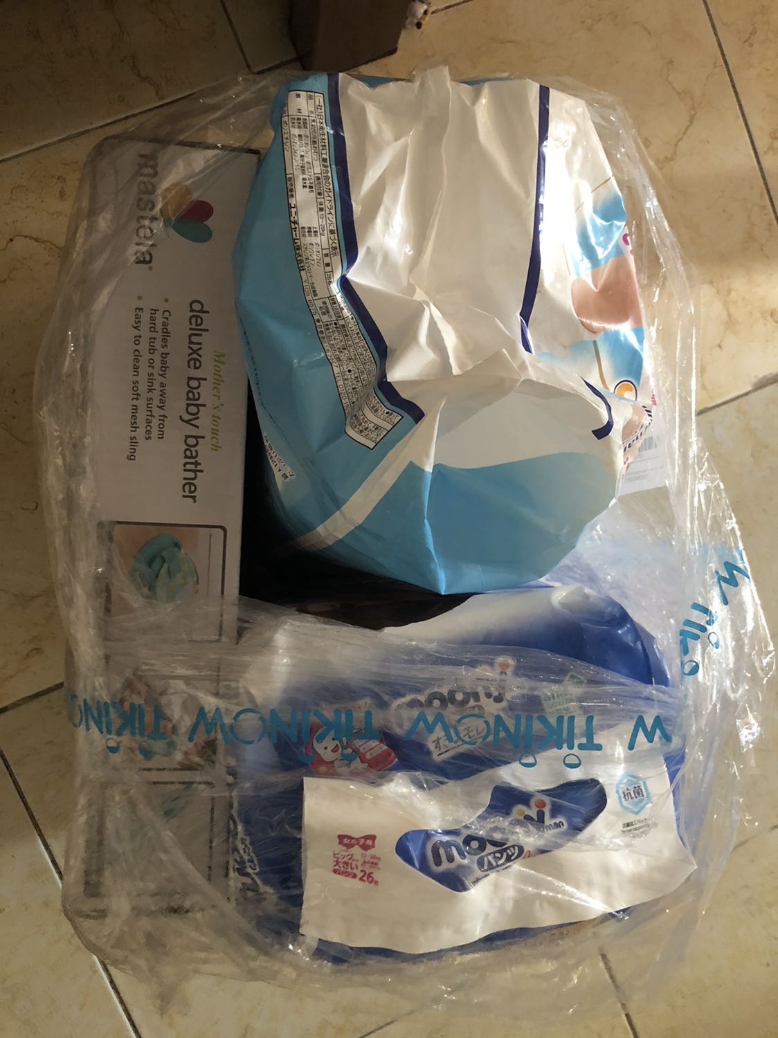 Giao rất nhanh, hàng chất lượng tốt, đúng yêu cầu, còn được tặng quà là ghế tắm bé