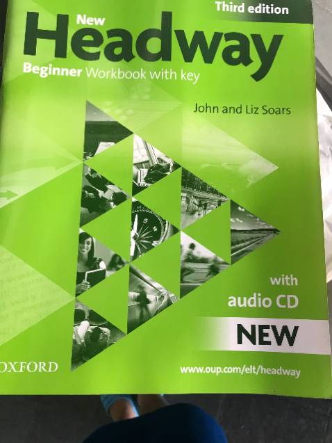 Sách được giao đúng như yêu cầu nhưng lúc giao hàng hơi chậm Sách được giao đúng như yêu cầu nhưng lúc giao hàng hơi chậm