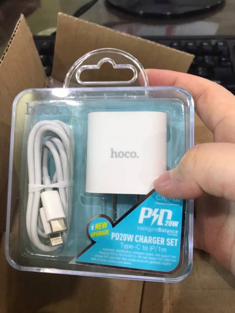 Bộ sạc đẹp xịn xò, sạc nhanh, hàng chính hãng dòng điện chuẩn dùng yên tâm hơn hẳn, ủng hộ shop.