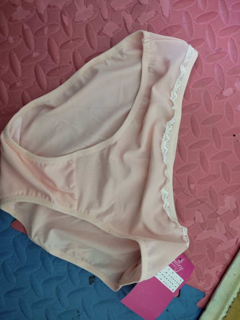 rất tốt . ko có gì phàn nàn. giao hàng nhanh. đóng gói đẹp .