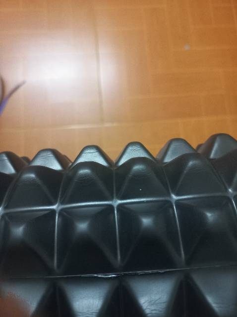 Giá hợp lý, hơi có mùi cao su, giao đúng mẫu, giao hàng nhanh,. Khá hài lòng