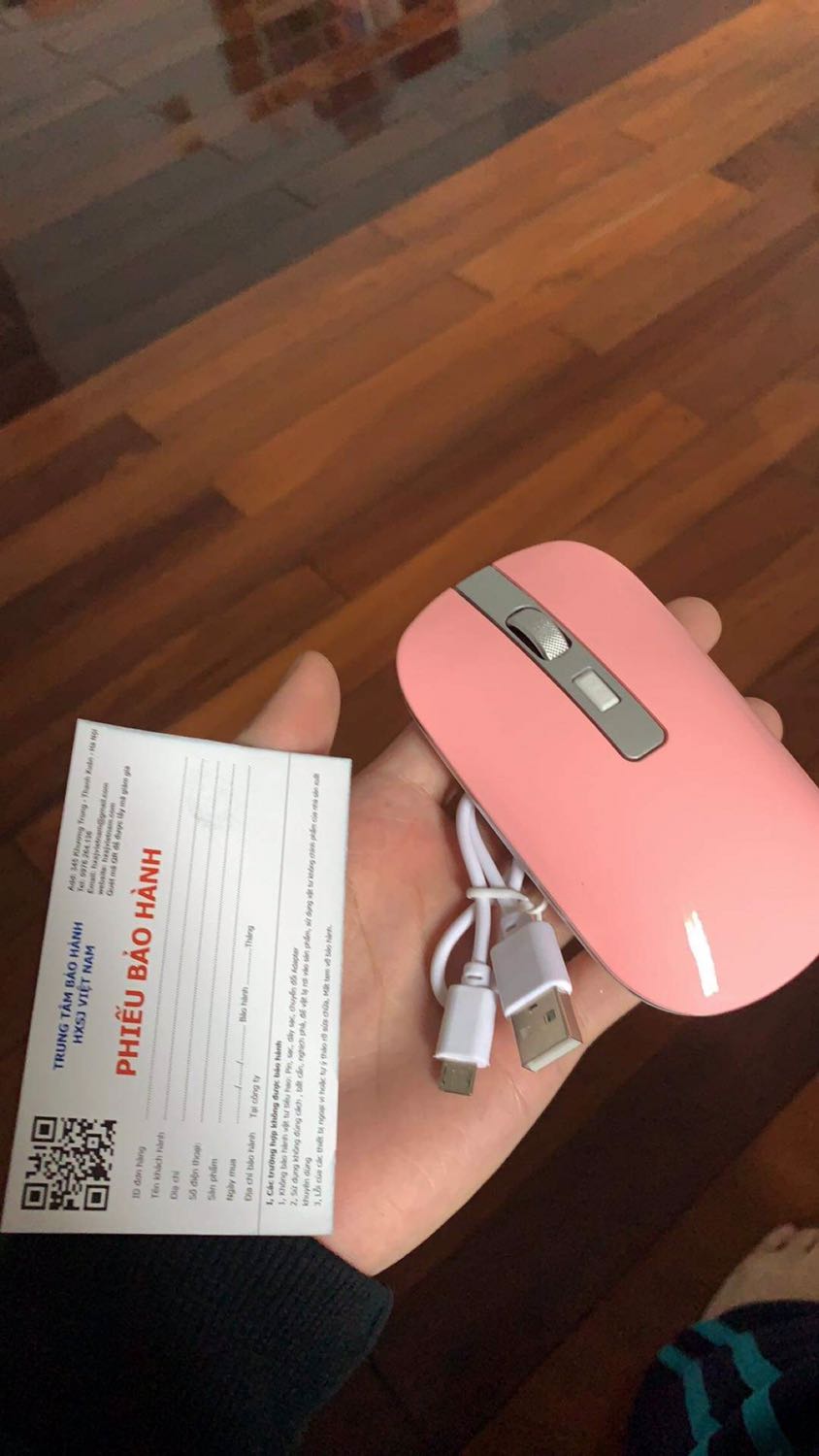 Ship hàng thần tốc =))) màu hồng cute. Mới tets thì khá nhạy, dùng êm. Khi click không cod tiếng ồn. Mong dùng ổn lâu dài. Điểm cộng không dùng pin bảo vệ môi trườngggggg