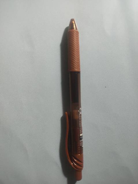 Viết đẹp,màu nâu rất đẹp,giao hàng nhanh.