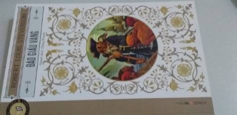 Nghe qua rất nhiều rồi, giờ mới đọc được cuốn truyện phiêu lưu kinh điển của thế giới, hay lắm luôn á. Mới mấy chương đầu có vẻ hơi chán nhưng càn về sau lại càn hút, đọc quên lối về.