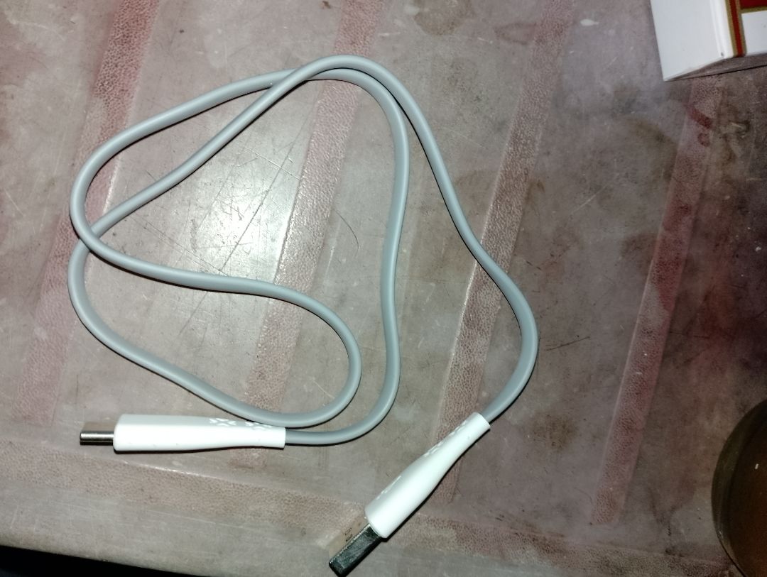 Sạc ok xài lâu không biết sao giao nhanh