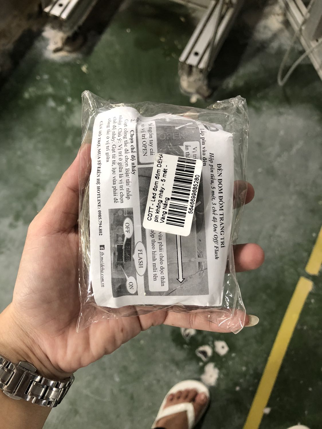 Đúng màu đúng mẫu,đẹp lung linh.