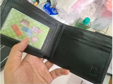 Ví đẹp chất da mềm. Tks shop.