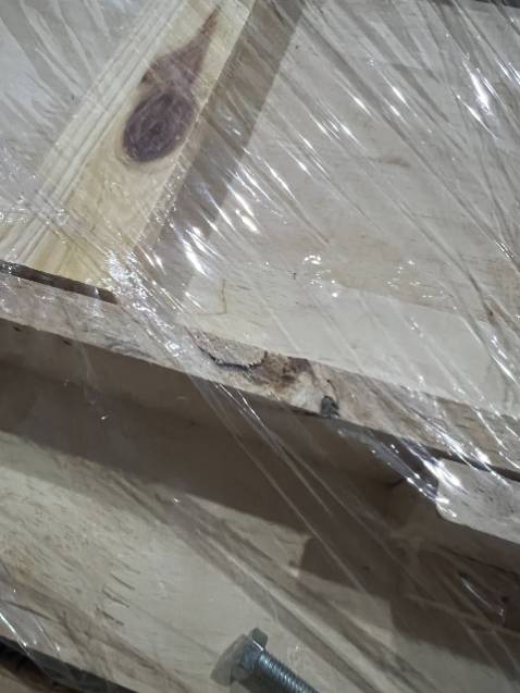 Sản phẩm chất lượng quá kém, chất liệu kém, vừa nhận hàng đã thấy chi tiết bị gãy.
Khôg sử dụng được.
Đề nghị Tiki xem lại đối tác này để tránh ảnh hưởng uy tín của Tiki.