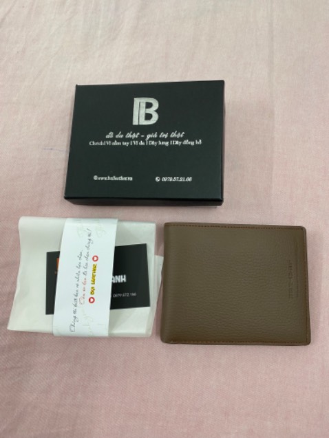 Kiểu dáng đẹp, da mềm mại, đường may kỹ, chỉ có màu hơi tối, giá màu sáng hơn thì đẹp hơn. Giao hàng đúng hẹn. Đánh giá shop 5 sao. Lần sau nếu cần lại tiếp tục ủng hộ shop👍