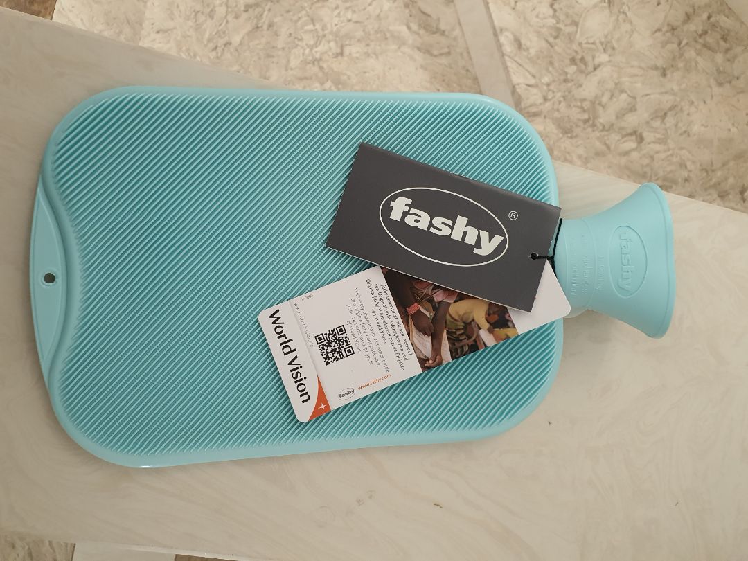 Shop giao hàng rất nhanh.
Sp cầm chắc tay, khác hẳn những loại rẻ đã từng dùng. Đáng tiền mua