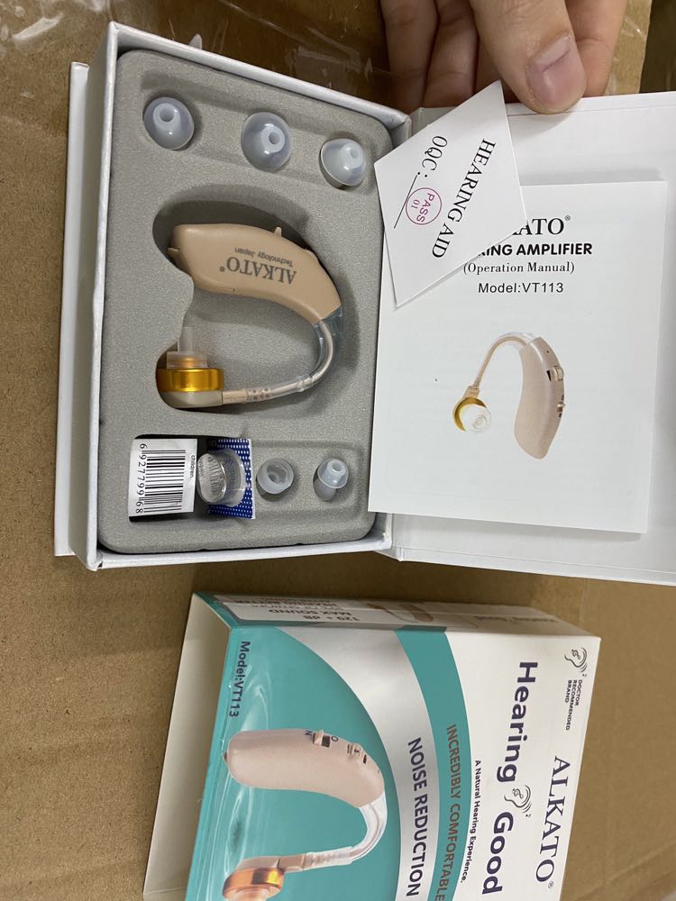 Nhẹ đeo không bị rơi ncl oke giá quá rẻ