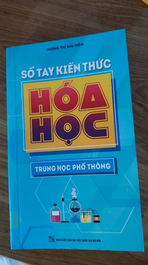 Sách đẹp, trình bày rõ ràng, kiến thức đầy đủ từ cơ bản đến nâng cao