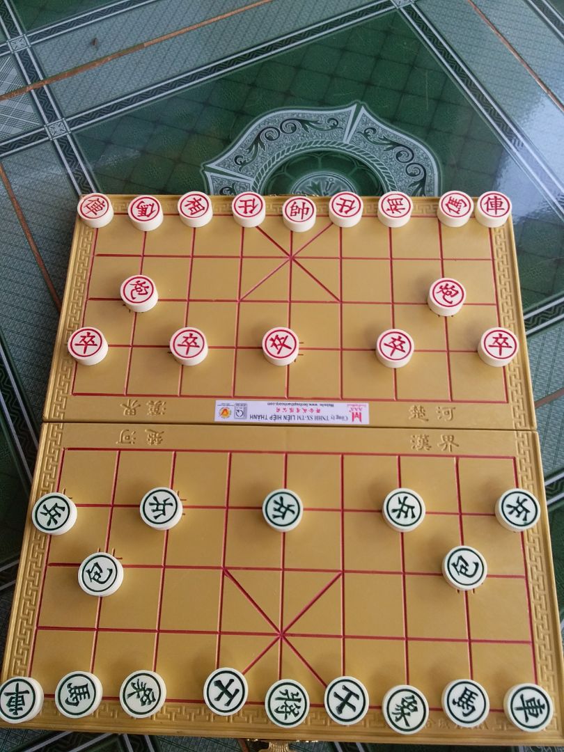 Tiki giao hàng rất nhanh ,tôi rất thích sản phẩm này .Cờ tướng tốt như trong hình  ,cảm ơn Tiki