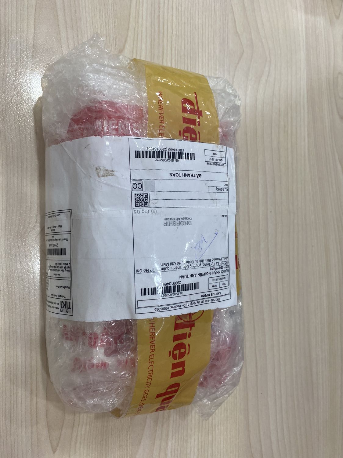 Sản phẩm đúng mô tả, giao hàng đóng gói tốt,