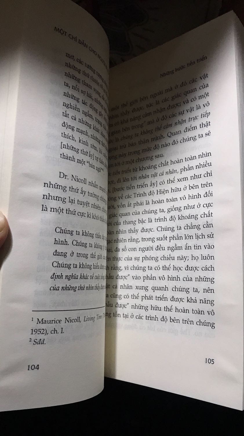 Sách có dấu hiệu từng bị ướt nên các mép trang sách không được thẳng. Rất mong được đổi sản phẩm. Sách có dấu hiệu từng bị ướt nên các mép trang sách không được thẳng. Rất mong được đổi sản phẩm.