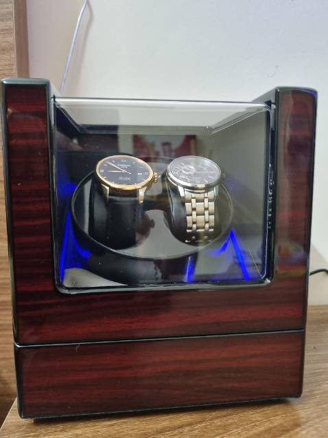 Sản phẩm đẹp, vận hành êm ái; mới sử dụng nên không thể đánh giá về độ bền