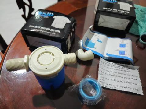 Không giống như hình mô tả. Dùng vài tháng rồi thấy ok.