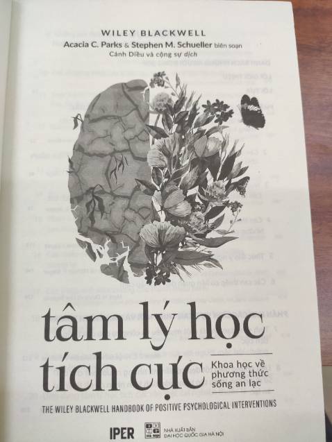 Một số nghiên cứu trong sách rất hay.