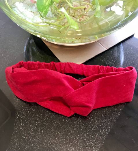 Băng đô màu đẹp, may đẹp. Mình cảm ơn shop, sẽ ủng hộ tiếp lần sau nè! :)