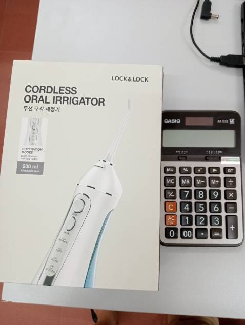 Giao hàng đúng lịch hẹn , hàng đc hoàn thiện đẹp , chất lượng cao. Mới dùng lần đầu nên chưa đánh giá độ bền của máy.