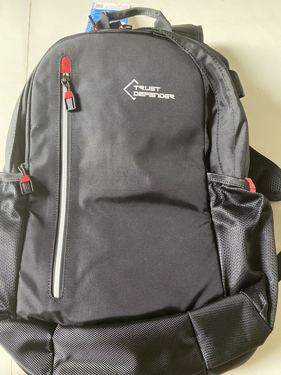 Sản phẩm giao nhanh chóng, được bao bọc kỹ. Ưng cái bụng thiệt! Cám ơn shop nhìu nhìu nhé ^_^