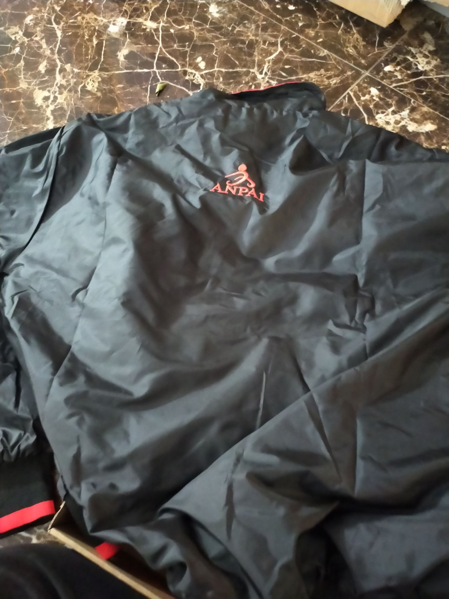 giao không đúng mẫu trên shop