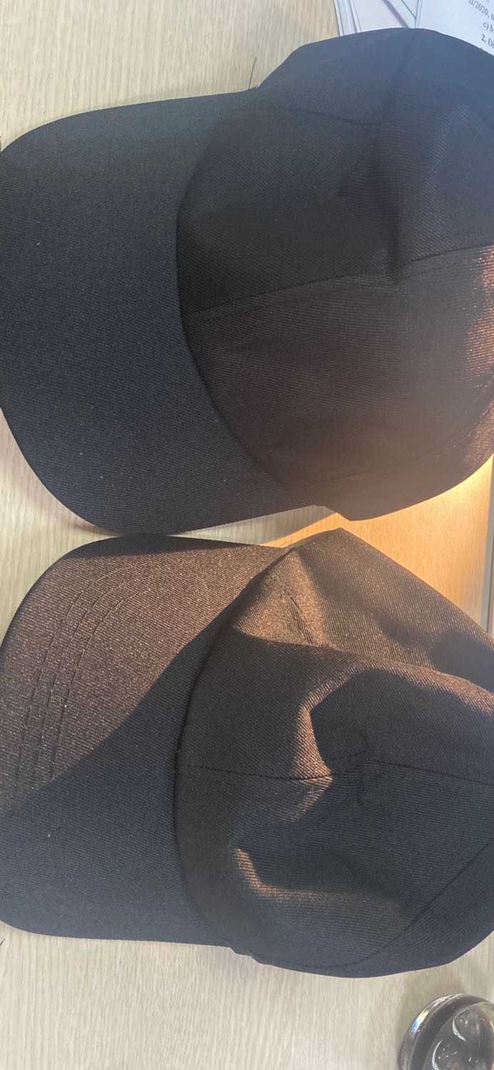 Nếu bạn nghĩ sẽ mua được mũ đẹp thì bạn nhầm nhé. Với giá rẻ chất lượng cũng sẽ tỷ lệ thuận thôi. Không hài lòng với sp nhưng đã chót mua 2 cái :(( Nếu bạn nghĩ sẽ mua được mũ đẹp thì bạn nhầm nhé. Với giá rẻ chất lượng cũng sẽ tỷ lệ thuận thôi. Không hài lòng với sp nhưng đã chót mua 2 cái :((