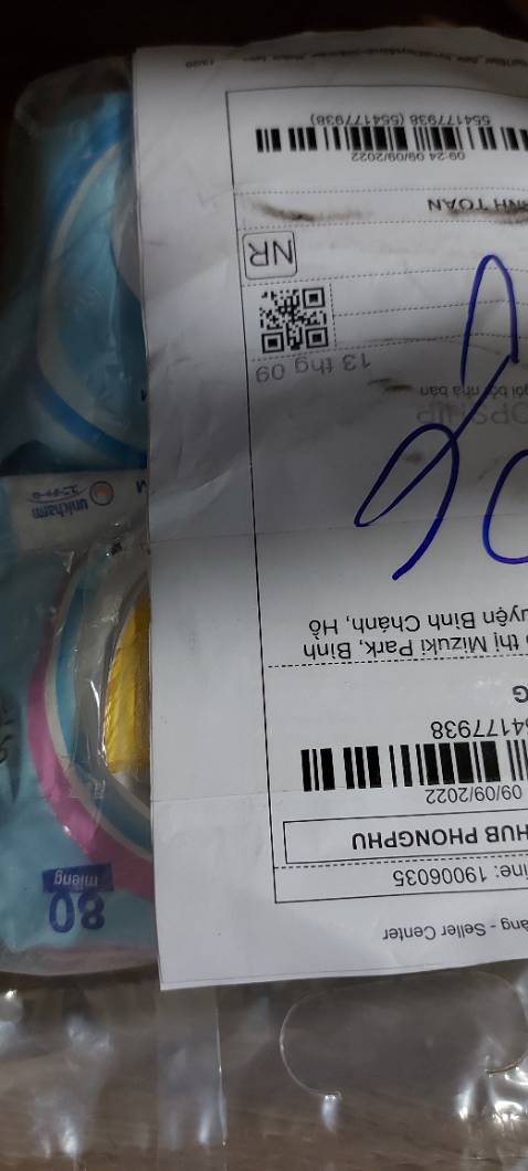 Đặt 4 gói 100 miếng nhưng nhận thì là loại 80 miếng nha. Nhìn bọc giấy ướt gói thấy gớm.