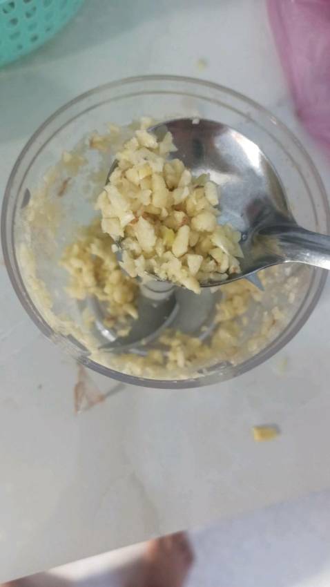 Mới mua mình cứ nghĩ là bé lắm như mà to hơn mình nghĩ. Máy xay tốt, nhanh, rất đáng đồng tiền