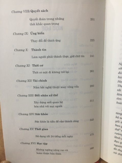Cuốn sách cực kỳ hay chia sẻ về Thuật Lãnh Đạo. Sách đóng gói đẹp, in đẹp, bọc đẹp, cầm chắc tay, nội dung siêu hay nên phải sở hữu e nó luôn và ngay !!!