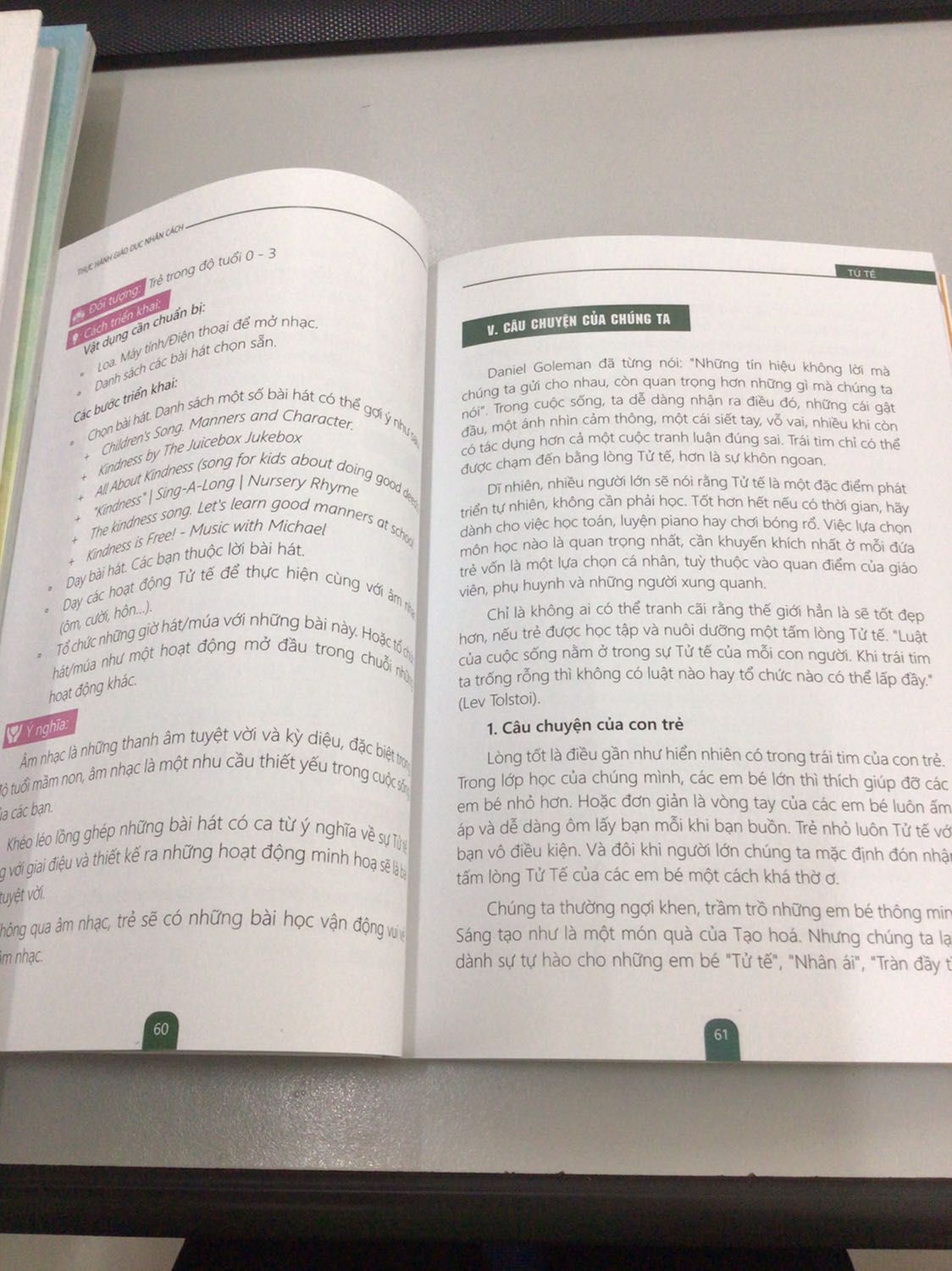 Cuốn sách in giấy bóng mịn, in đưpj, hình đẹp. Gồm nhiều bài thực hành cùng các con. Mình theo dõi *** cuẩtcs giả đã nhiều năm. Cảm ơn nhóm tác giả đã cho ra đời cuốn sách này.