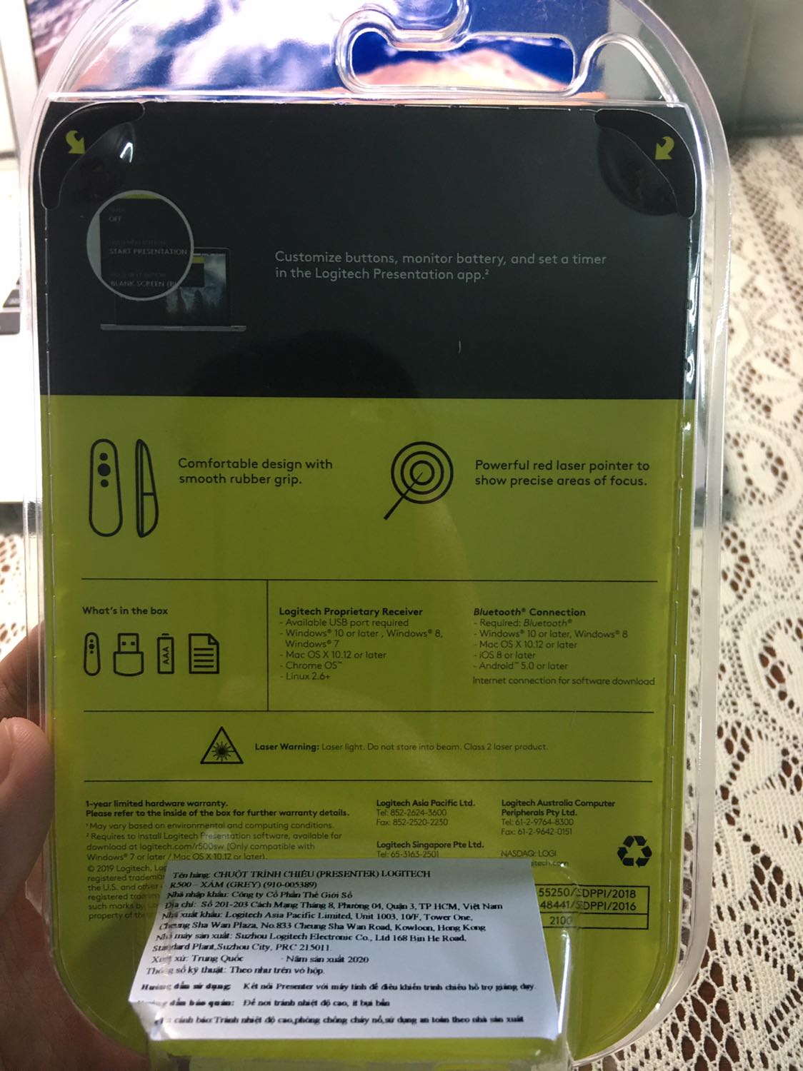 Không có túi để đựng bút, nắp lỏng lẽo không chắc chắn. Độ bền còn đợi sử dụng lâu mới mới biết được. Phù hợp với người thích đơn giản. Tóm lại tạm ổn