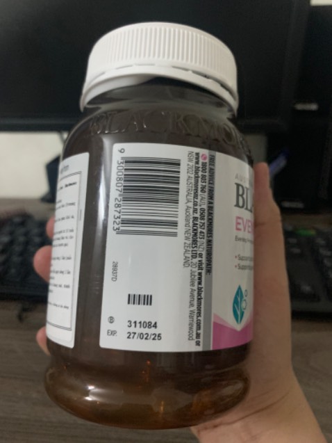 Sản phẩm date còn xa , giao hàng nhanh , hỗ trợ cải thiện nội tiết tốt . Sản phẩm date còn xa , giao hàng nhanh , hỗ trợ cải thiện nội tiết tốt .