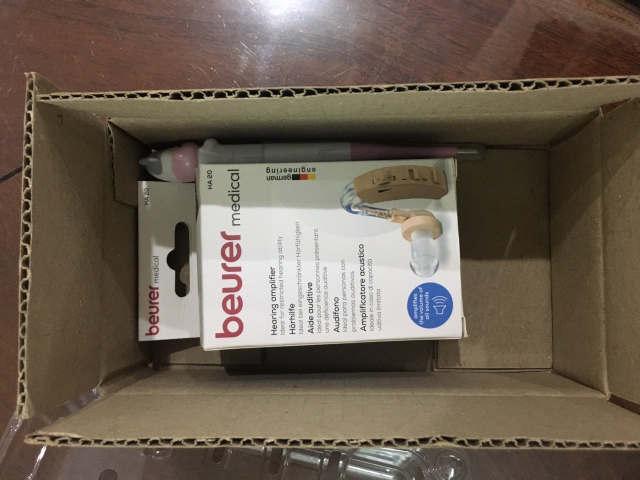 máy khử ồn tốt, nghe rất trong, không rè như một số loại khác, đầy đủ giấy tờ thông tin bảo hành chính hãng nên rất yên tâm