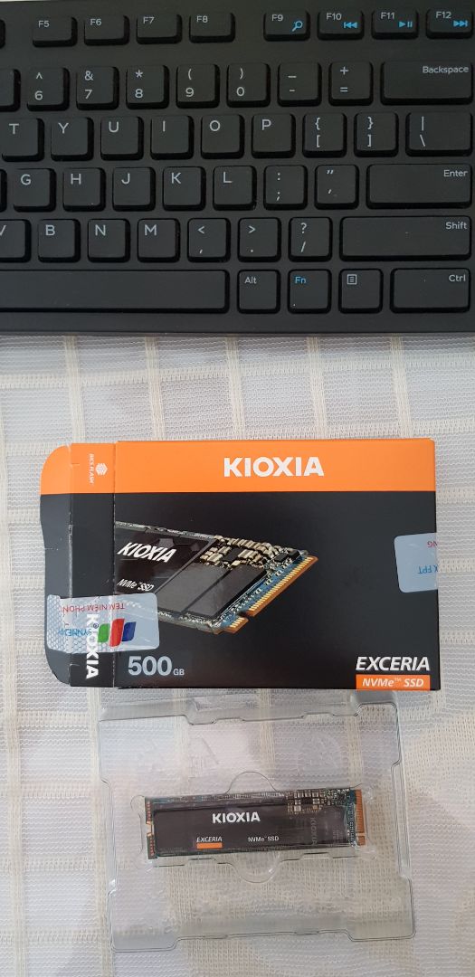 Hàng mới toanh, full box . Chạy tốt .Giao hàng đúng hẹn. Vote 5* . Sẽ tiếp tục ủng hộ shop. Hàng mới toanh, full box . Chạy tốt .Giao hàng đúng hẹn. Vote 5* . Sẽ tiếp tục ủng hộ shop.