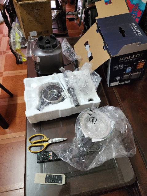 Mua tại Hà Nội nên giao hàng nhanh, giá cuối sau các kiểu km là 2970k khá tốt. Hàng nguyên seal.