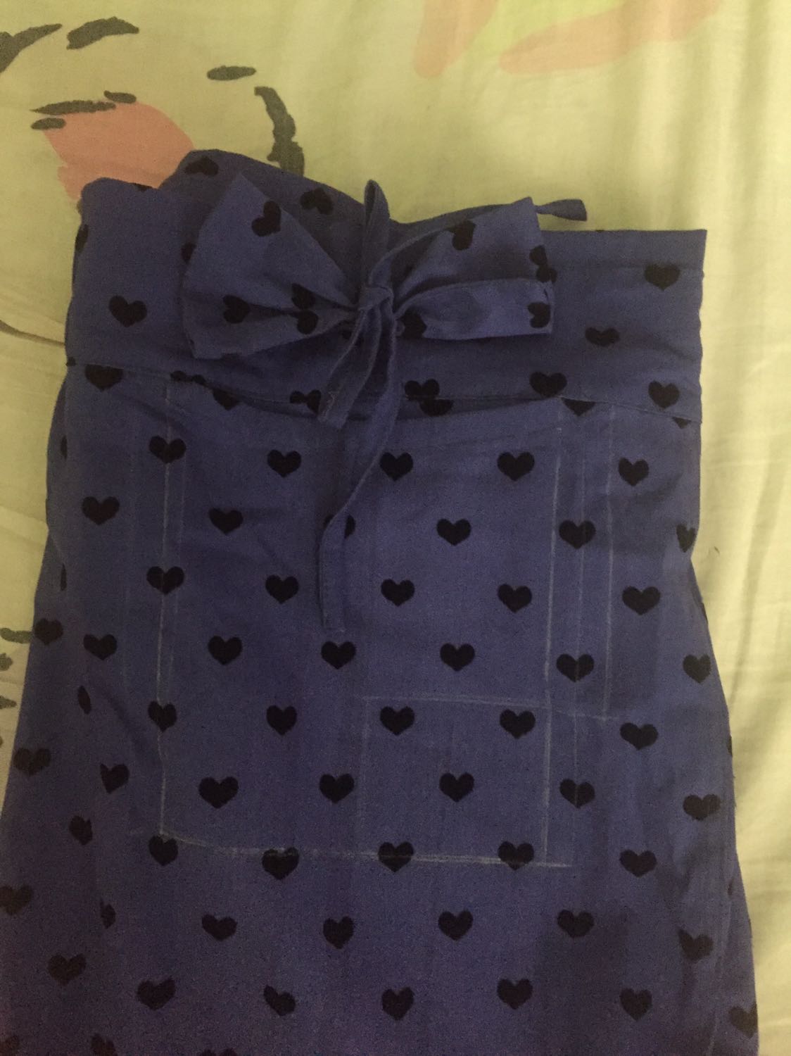 Vải ok- dùng đuoc 2 mặt, có túi đựng điện thoại và tiền, đi đứng tiện lợi, chạy xe sô quá toẹt cú mèo. Vải ok- dùng đuoc 2 mặt, có túi đựng điện thoại và tiền, đi đứng tiện lợi, chạy xe sô quá toẹt cú mèo.