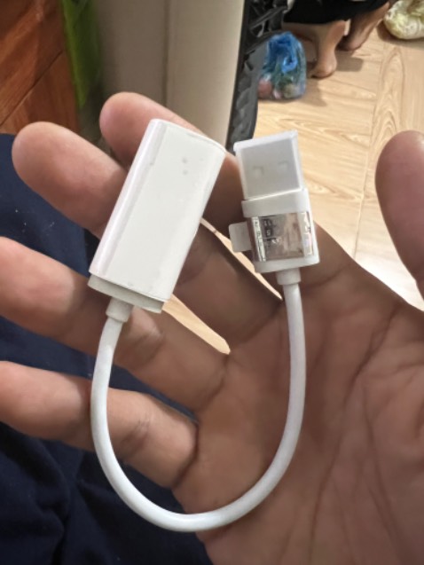 Giao hàng đúng hẹn, sản phẩm mới nguyên nhãn mác, máy mình có sẵn card sound rồi nhưng cắm cái này vào thấy cho ra chất lượng âm thanh tốt hơn hẳn. Giao hàng đúng hẹn, sản phẩm mới nguyên nhãn mác, máy mình có sẵn card sound rồi nhưng cắm cái này vào thấy cho ra chất lượng âm thanh tốt hơn hẳn.