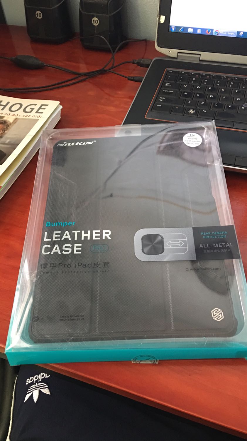 Hàng chính hãng mình mua và đã check lại trên trang chủ của nillkin