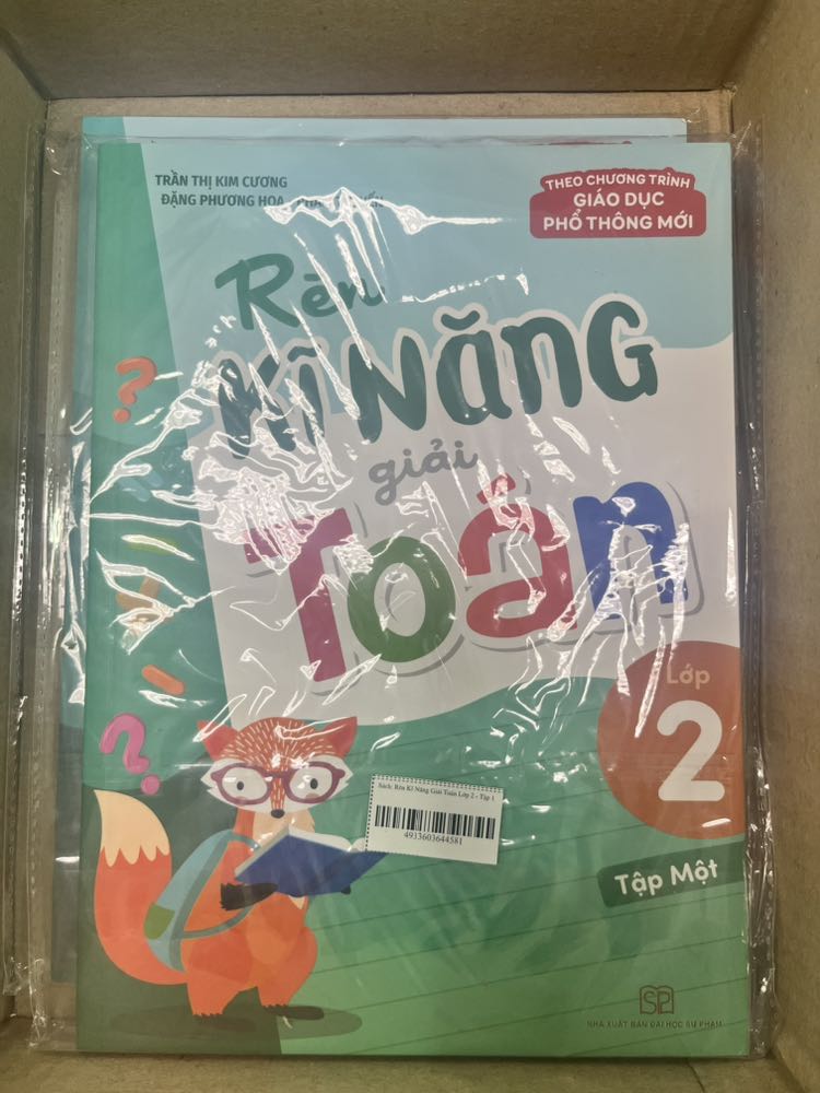 Sách màu đẹp, bài tập hay