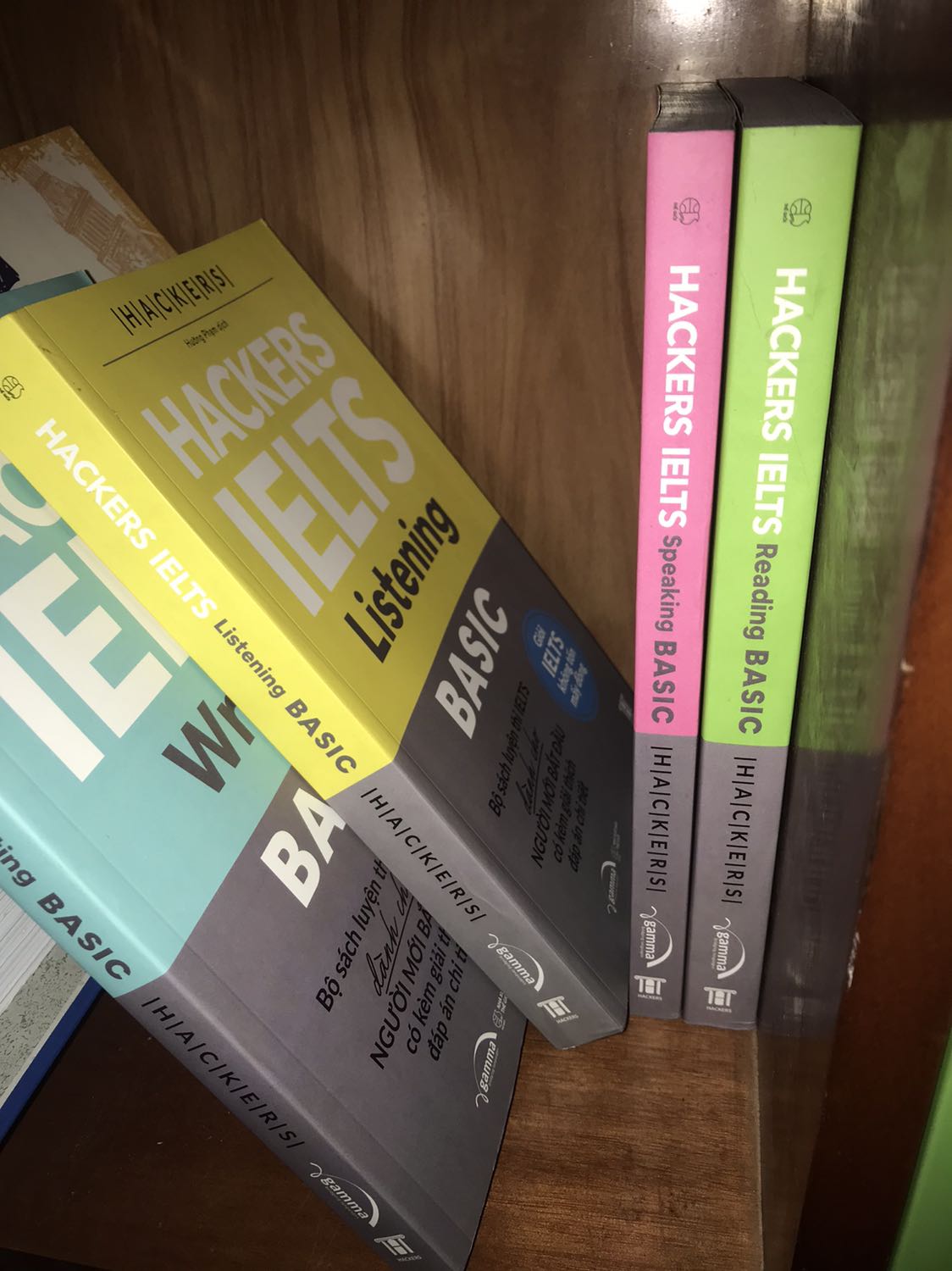 sách đẹp, bìa đẹp, nội dung đơn giản, dễ hiểu nhưng khá chi tiết. “Muốn đi nhanh, hãy đi chậm”