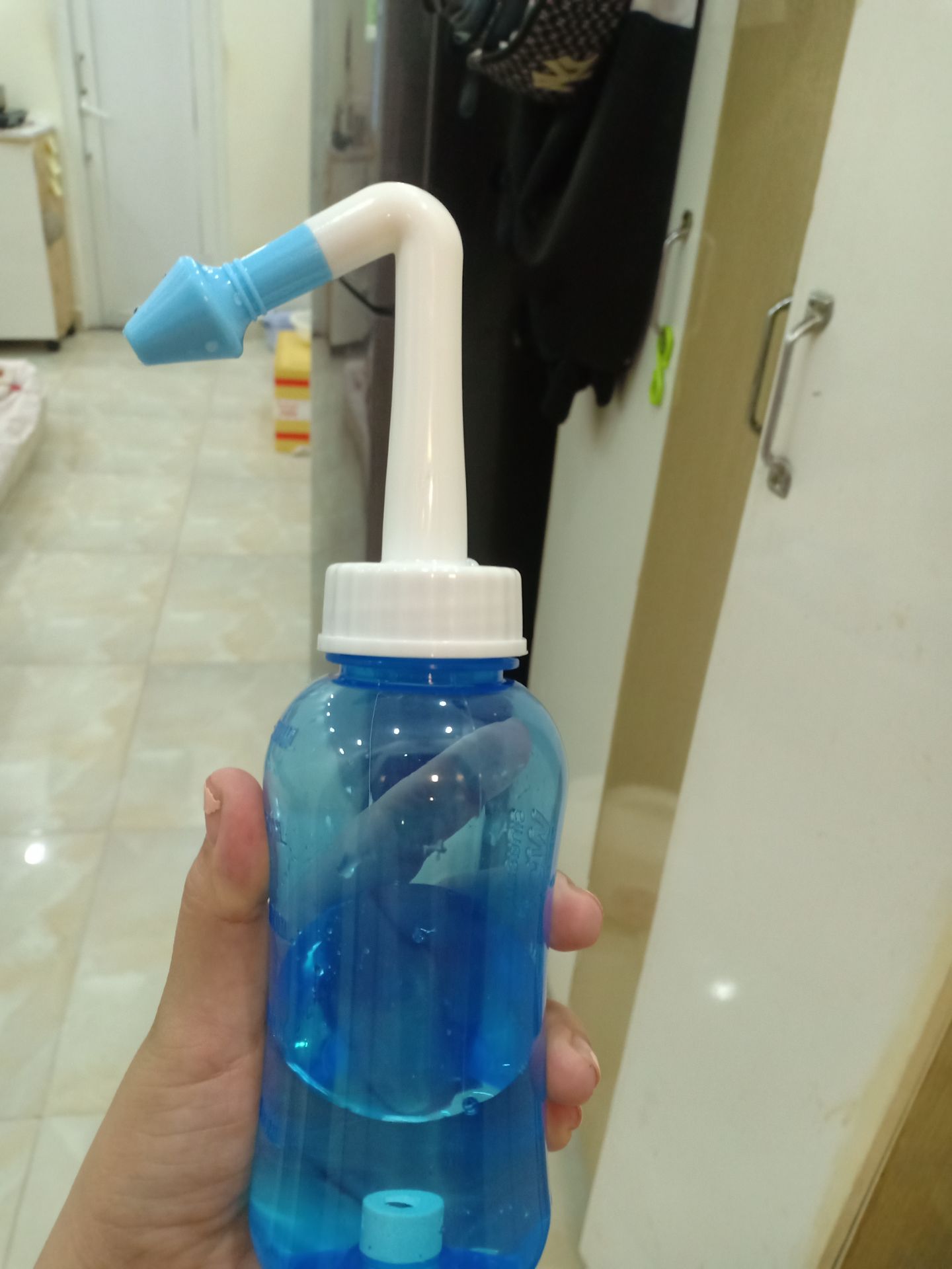 xài cũng đươc. chứ nếu mũi nghẹt nhiều thì k xài được. k mạnh bằng loại cũ mình từng xài. nhưng k  biết  theo y khoa thì xịt mạnh tốt hay xịt yếu như bình mới mua tốt. nên m k dám đánh giá nha.