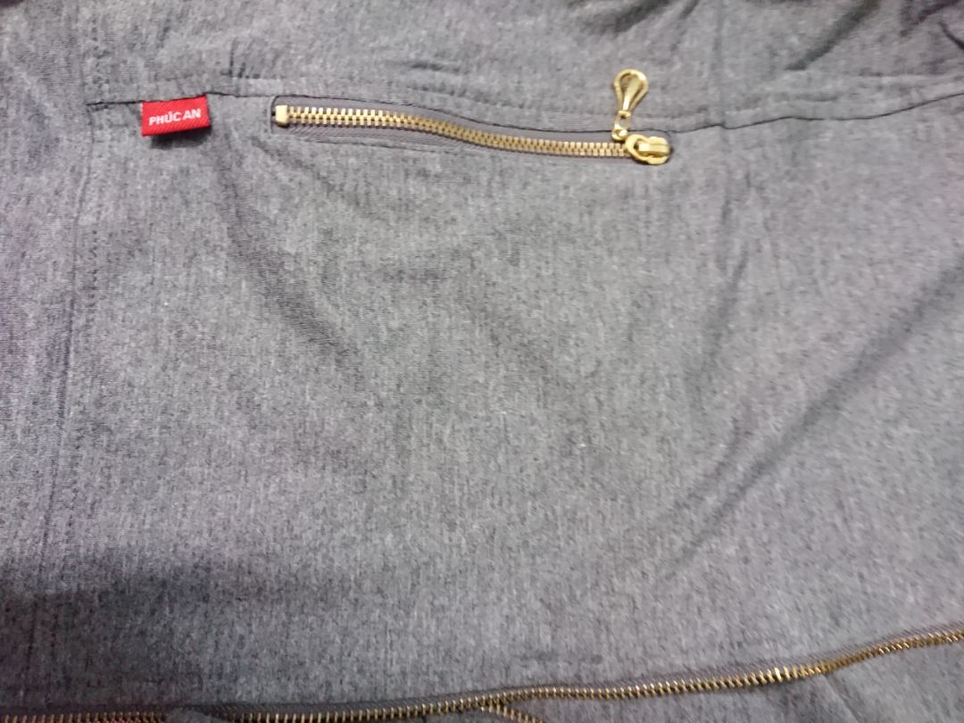 vải mịn co giãn, mặc mát, màu đẹp in như hình.