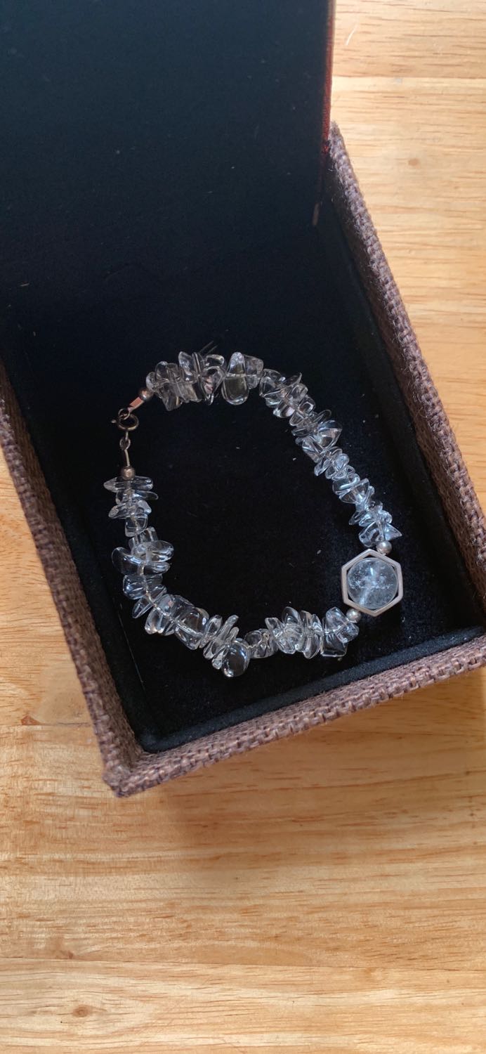 Vòng đẹp 
Giao hàng nhanh hơn dự kiến ❤️❤️❤️