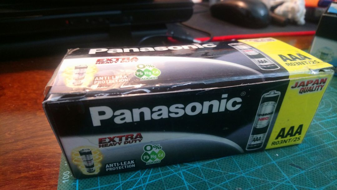 Pin mới, chất lượng, có hộp ngoài kèm theo, giá cả phải chăng, đóng gói khá chắc chắn, giao hàng khá nhanh dù giữa mùa dịch