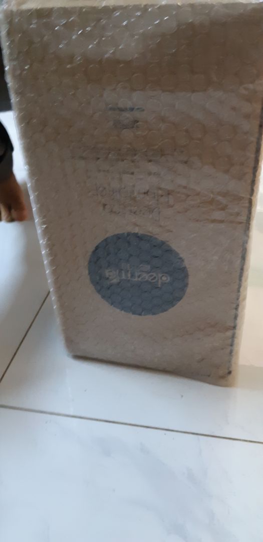 hơi nước phun ra mịn, ko biết sử dụng 1 tgian dài có làm hư hỏng các vật dụng trog nhà thj ko biet. cảm ứng nhạy. Nhưng shop nên thêm vào hdsd bằng tiếng Việt thì tốt hơn. Để hdsd bằng tiếng Trung ko đọc đc, fai lên mạng coi cách sd