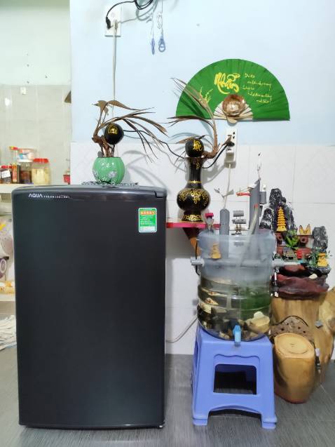 Giao hàng nhanh đúng như thời gian hẹn, khoảng 24h từ lúc đặt Sp. Sản phẩm đóng nguyên kiện, chắc chắn, ko bị móp méo trầy sước. Chạy thử ko tải 30 phút ở nấc 1, đảm bảo đủ lạnh. Về lâu về dài thì chưa biết. Trước mắt hài lòng.