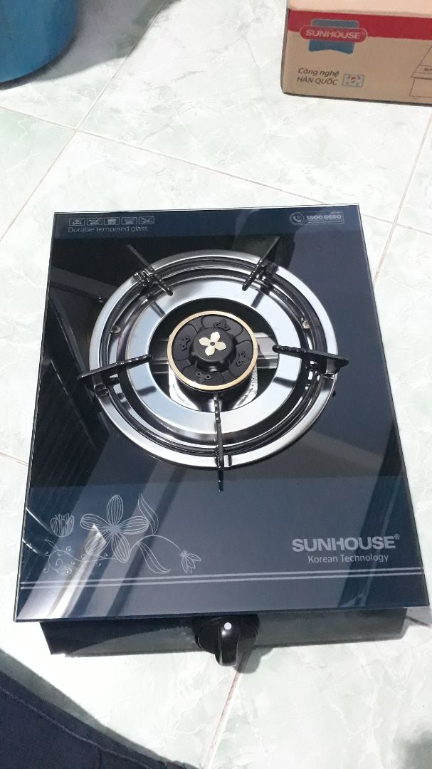 Bếp rất đẹp luôn. Tiki giao hàng siêu nhanh, hôm trước đặt mà hôm sau mình đã nhận được. Đóng gói hàng cũng cẩn thận nên nhận hàng k bị lỗi lầm gì. Giá thành rẻ. Hi vọng chất lượng cũng tỉ lệ thuận với hình thức ạ ?? Nói chung với mức giá này thì mình rất ưng ya. Bếp rất đẹp luôn. Tiki giao hàng siêu nhanh, hôm trước đặt mà hôm sau mình đã nhận được. Đóng gói hàng cũng cẩn thận nên nhận hàng k bị lỗi lầm gì. Giá thành rẻ. Hi vọng chất lượng cũng tỉ lệ thuận với hình thức ạ ?? Nói chung với mức giá này thì mình rất ưng ya.