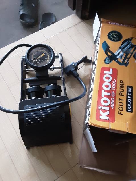 Bơm xe máy cũng ổn ,đẹp ,đồng hồ hình như tăng sắc đẹp thì phải,thấy không liên quan đến tình trạng lúc bơm ...nhưng không ảnh hưởng gì cả .giá cũng hợp lí