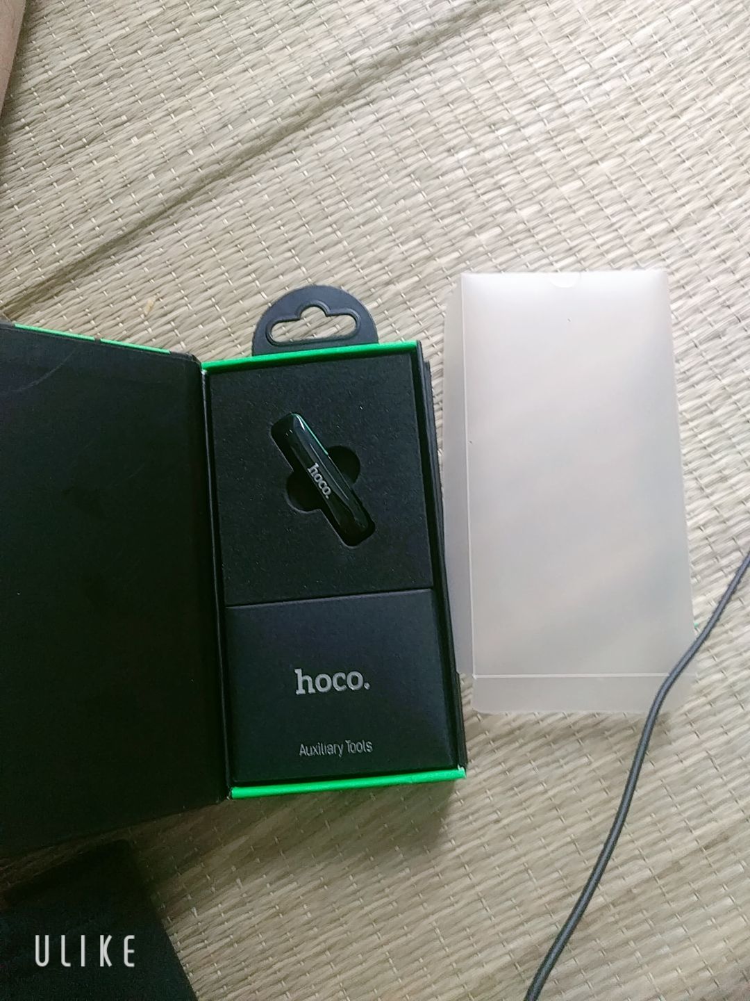 hàng đẹp, cảm giác bóc hộp rất đã. loa, míc rất êm. 5 sao